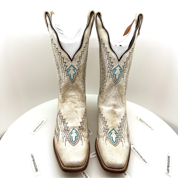 Dan Post Shoes - Like New Dan Post Cream and Turquoise Heeled Boots Size 8